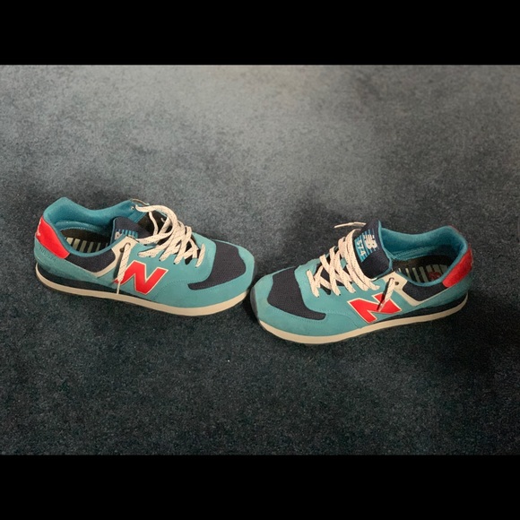 New balance - Picture 2 of 4